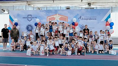 Кубок Альберта Зайнуллина в Челябинске собрал более 300 юных гимнастов