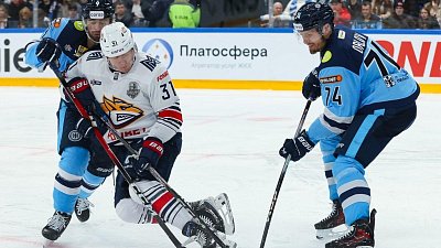 «Сибирь» вырвала победу у «Металлурга» за секунду до конца второго овертайма