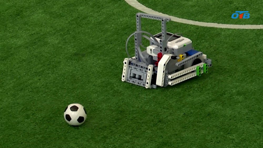 В Челябинске прошел робототехнический турнир