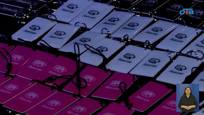 В Челябинске работает фан-зона «Трактора»