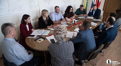 В Карабаше власти региона, округа и жители обсудили вопросы укрепления системы ЖКХ