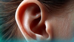 Как хронический отит может стать причиной тугоухости?