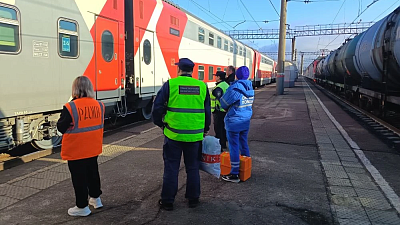 В Ашинском округе встретили пассажиров опрокинувшегося поезда №302