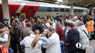 Челябинец одним из первых начал спасать детей после крушения поезда