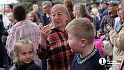 Челябинск аплодисментами встретил пассажиров опрокинувшегося под Ульяновском поезда