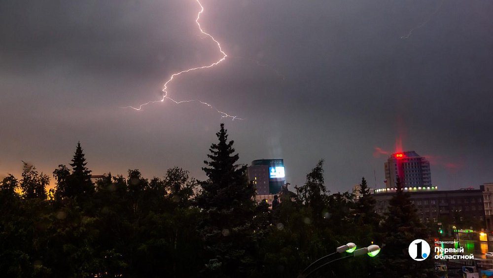 Первые в 2026 году грозы прогремят в Челябинской области 6 апреля