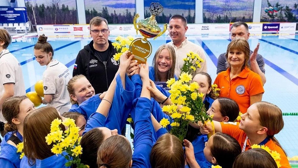 Ватерполистки из Златоуста завоевали золото первенства России
