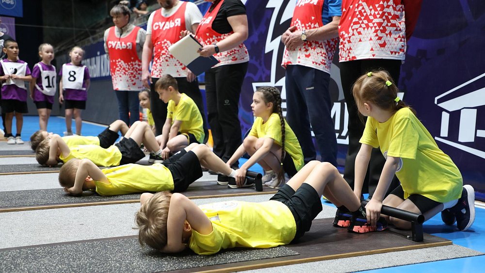 Семилетняя девочка покорила судей на фестивале ГТО в Магнитогорске