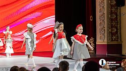 В Челябинске прошел весенний фестиваль «Платье города — 2026»