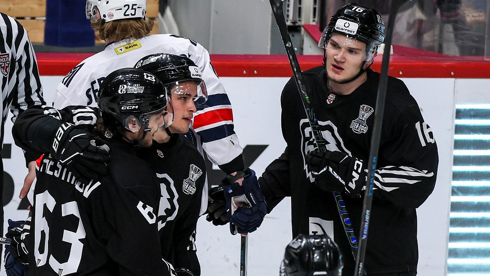 Челябинский клуб «Белые медведи» выбыл из борьбы за Кубок Харламова в МХЛ