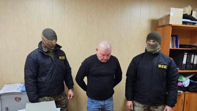 В Сатке за получение взятки задержали высокопоставленного судебного пристава