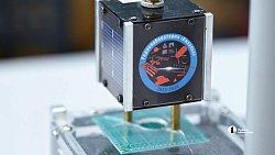 Челябинские школьники собирают космический спутник к юбилею города