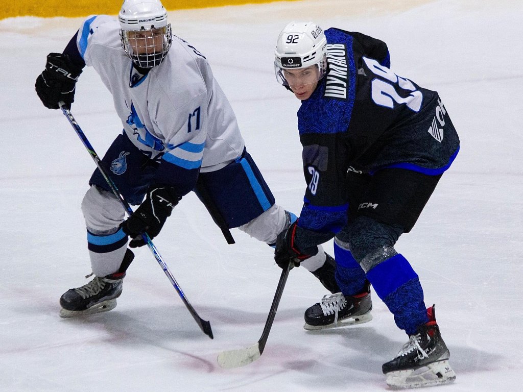 Две челябинские хоккейные команды поборются за титул чемпионов СХЛ