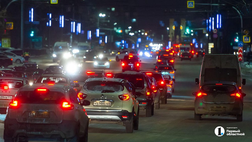 Морозное утро среды в Челябинске началось с 9‑балльных пробок и множества ДТП