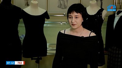 Маленькое черное платье в рубрике «От сабо до жабо»