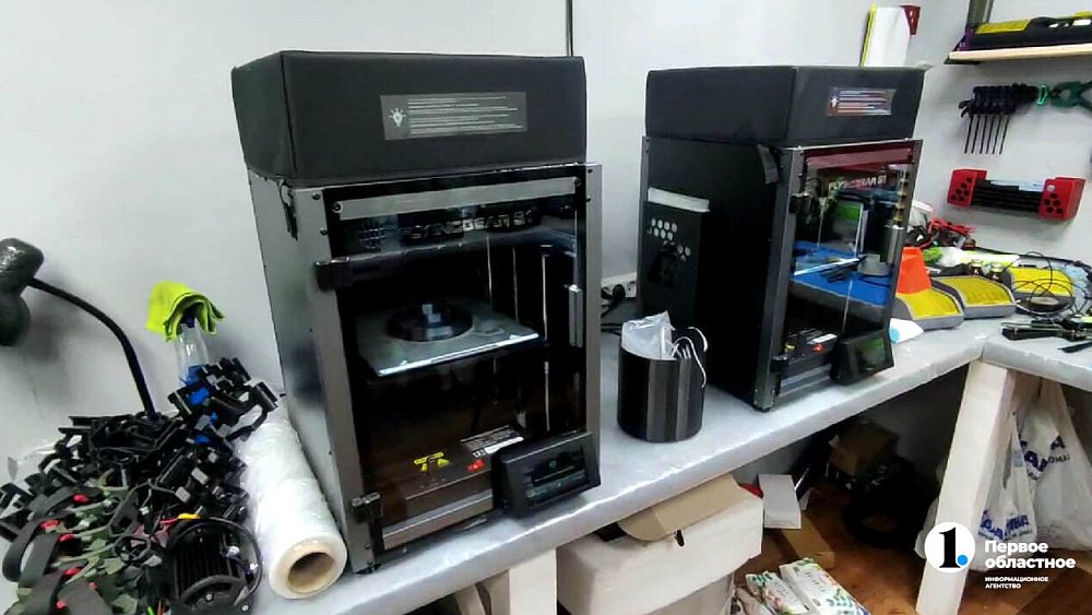 Бойцы из Миасса печатают на 3D‑принтере детали для беспилотников у передовой