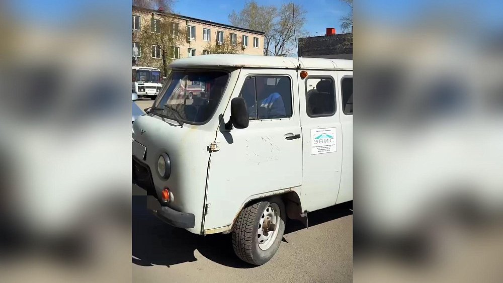 Четыре автомобиля отправились в зону СВО из Челябинска