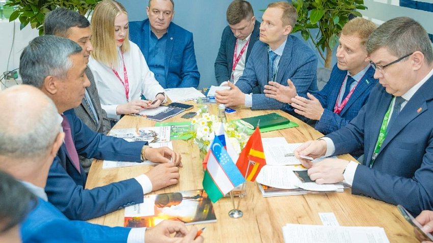 Южноуральские промышленники представили продукцию на «Иннопроме» в Узбекистане