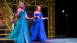В Челябинске благотворительный спектакль «Золушка» собрал полный зал