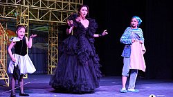 В Челябинске благотворительный спектакль «Золушка» собрал полный зал