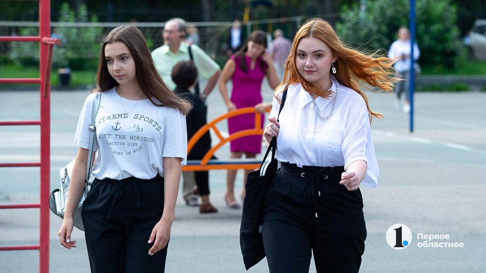 Школьники из Челябинска могут заработать 13 тысяч рублей за один месяц трудового лета