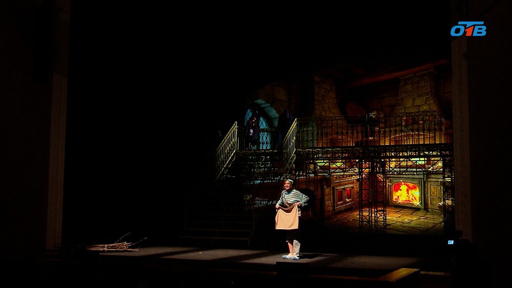 В Челябинске показали благотворительный спектакль «Золушка»