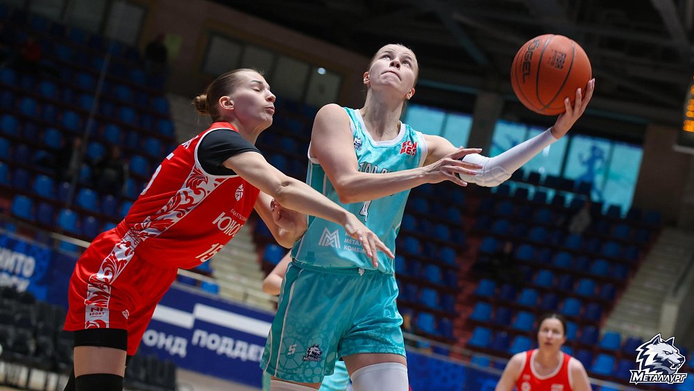 Баскетболистки «Металлурга» сразятся за золото баскетбольной Высшей лиги