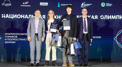 Губернатор поздравил школьников Южного Урала с победой в национальной олимпиаде