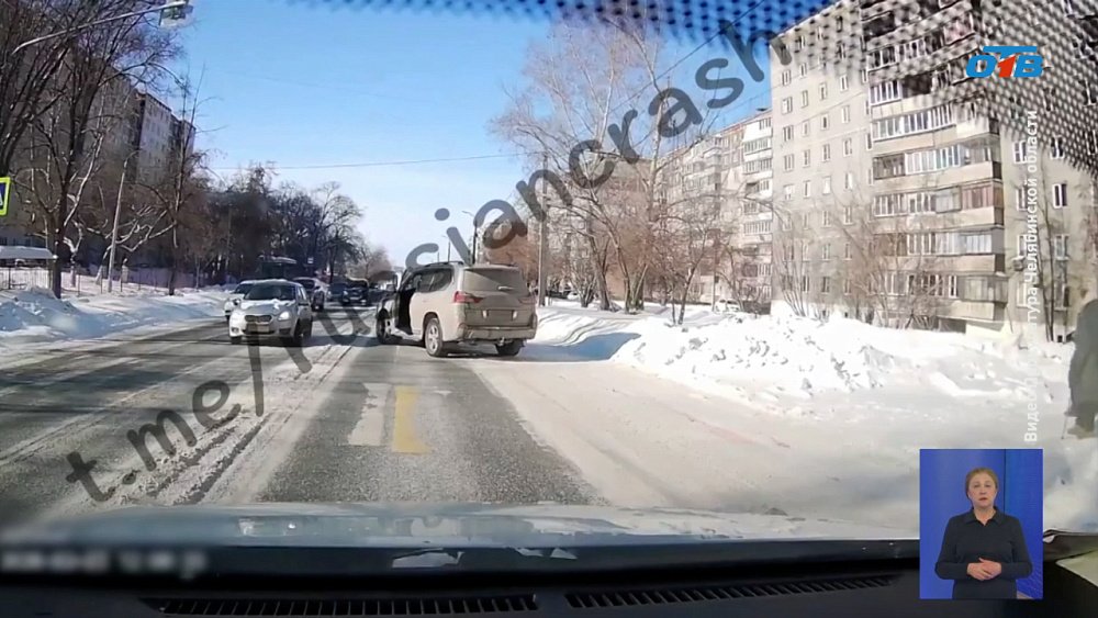 В Челябинске водитель внедорожника сбил ребенка на переходе
