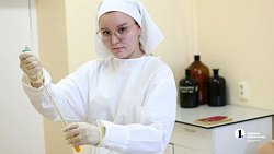 «Работали как ювелиры»: биохимическая лаборатория ЧОКБ отмечает 80‑летие