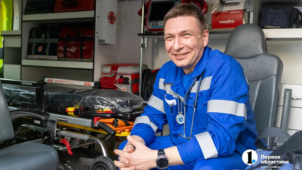 Челябинский реаниматолог 22 года вытаскивает людей с того света