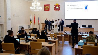 Миасские депутаты провели апрельскую сессию