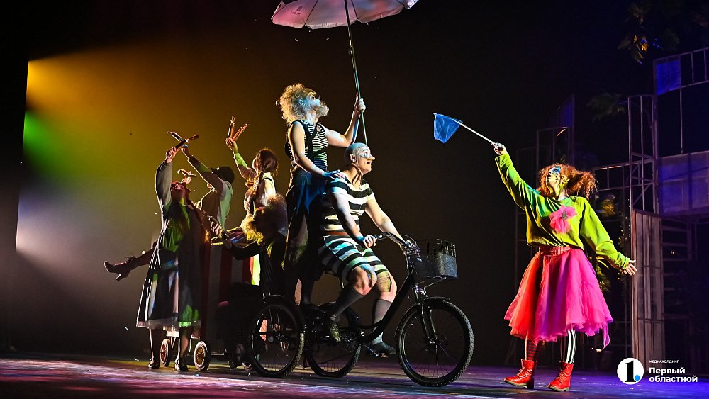 Челябинск впервые примет театральный проект «Тепло родного дома»