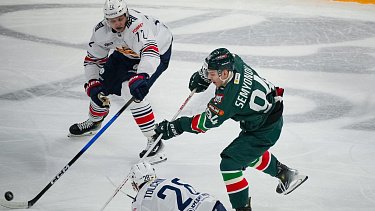 «Металлург» проиграл «Ак Барсу» в третьей игре полуфинала Кубка Гагарина