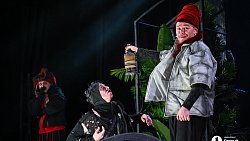 Челябинский Камерный театр вне родных стен поставил утопию Шекспира