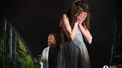 Челябинский Камерный театр вне родных стен поставил утопию Шекспира