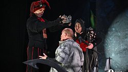 Челябинский Камерный театр вне родных стен поставил утопию Шекспира