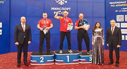 Ветеран МВД из Челябинской области стал чемпионом России по армрестлингу