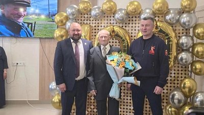 С вековым юбилеем поздравили ветерана войны в Сосновском округе