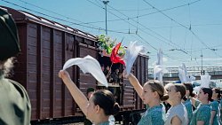 Более трех тысяч жителей Троицка встретили «Поезд Победы» на вокзале