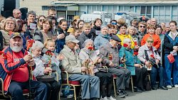 Более трех тысяч жителей Троицка встретили «Поезд Победы» на вокзале