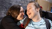 «Мы счастливые»: мама из Челябинска развивает таланты дочери с тяжелой формой ДЦП