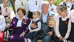 Алексей Текслер назвал важными адресные поздравления ветеранов