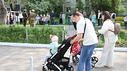 На Южном Урале ветеранов поздравляют с наступающим Днем Победы