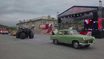 В Сатке состоялся пробег техники в честь Дня Победы