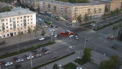 В Челябинске в двойном ДТП с троллейбусом пострадала 13-летняя девочка