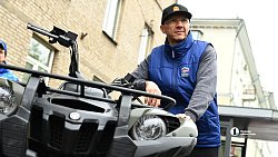 Из Челябинска в Ясиноватую и Авдеевку направили технику, маскхалаты и продукты