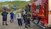 Спасатели эвакуировали двух подростков с крутого склона в Аше