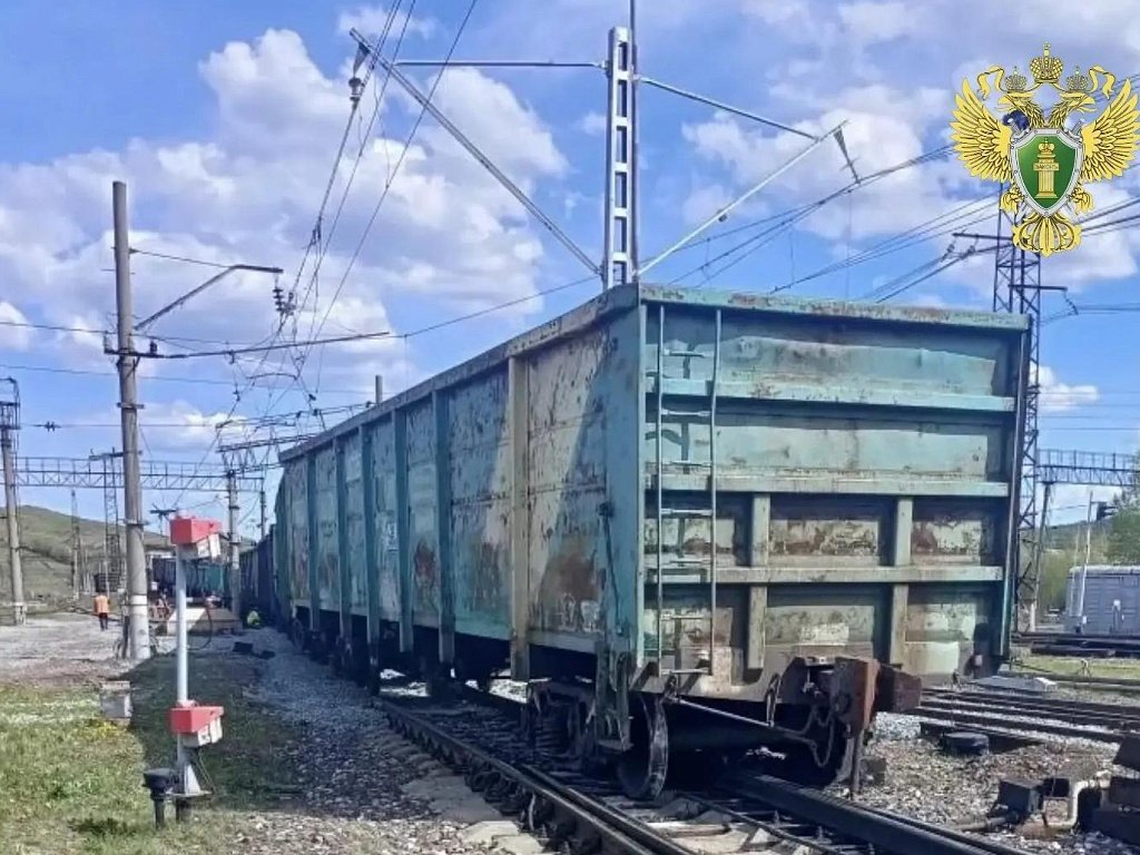 Под Златоустом с рельсов сошли порожние вагоны