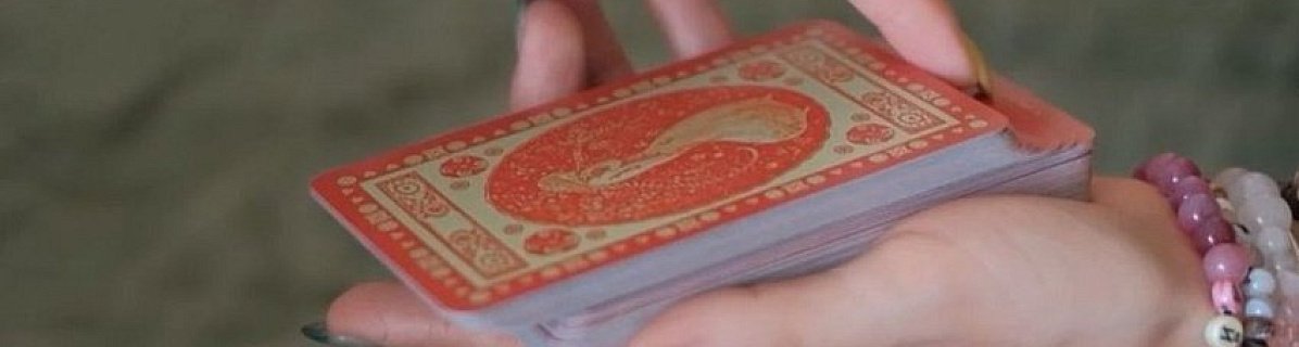МФО навязывают жителям Южного Урала расклады Таро и гороскопы